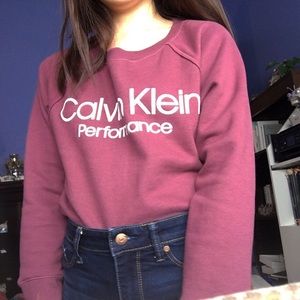 maroon sweater